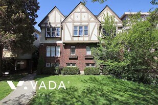 1255 W 12th Ave in Vancouver, BC - Building Photo