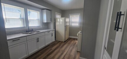 2115 W 8th St in Anderson, IN - Building Photo - Building Photo