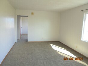 21380 NW Goodrich Rd in Yamhill, OR - Building Photo - Building Photo