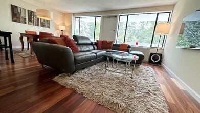 4501 Arlington Blvd, Unit 329 in Arlington, VA - Building Photo - Building Photo
