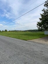 685 Dry Wells Rd in Quarryville, PA - Building Photo - Building Photo