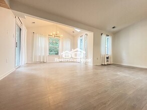 2812 Clear Shot Dr in Silver Spring, MD - Building Photo - Building Photo