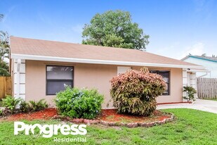 5872 Corson Pl in Greenacres, FL - Building Photo