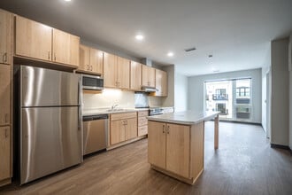 Harken in St. Paul, MN - Building Photo - Interior Photo