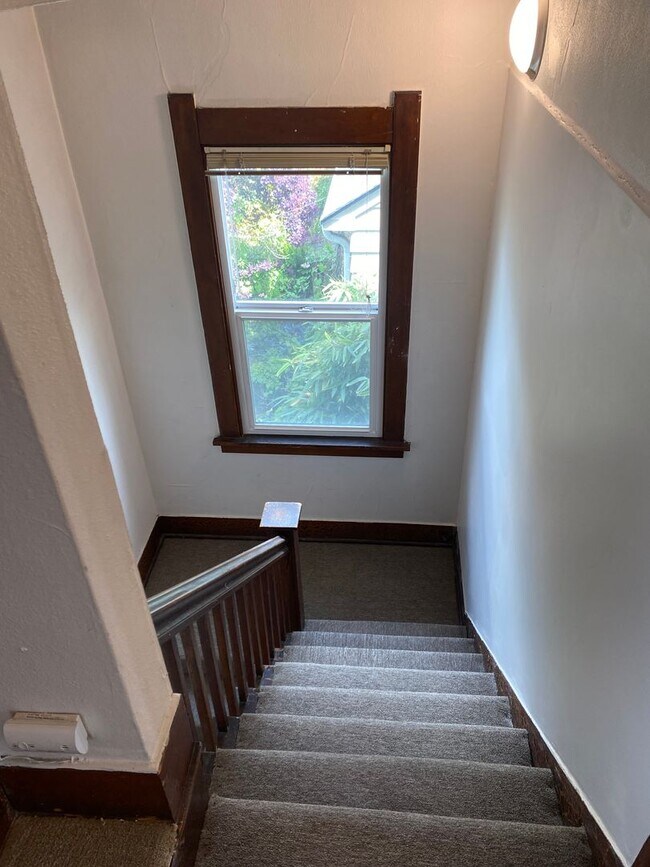 2246 NW 63rd St in Seattle, WA - Building Photo - Building Photo