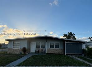 4320 SW 107th Ave in Miami, FL - Building Photo