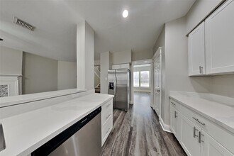 6611 Emerald Ash Ct in Humble, TX - Building Photo - Building Photo