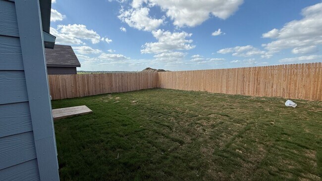 242 Tahoe Ave in New Braunfels, TX - Building Photo - Building Photo