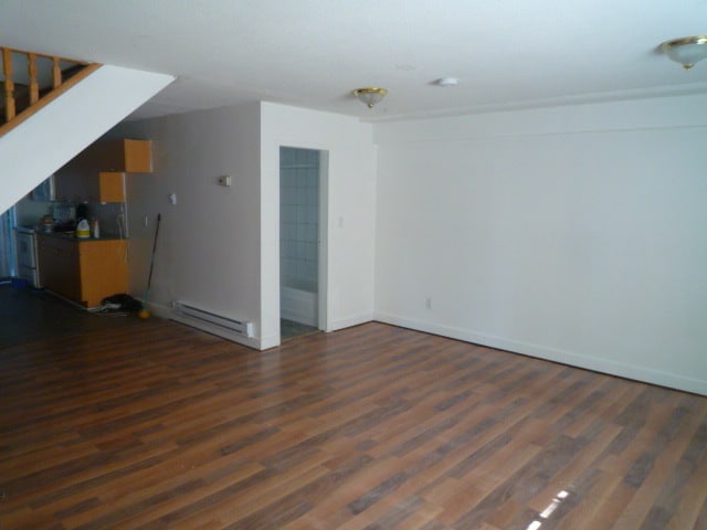 333 Allison St in Coquitlam, BC - Building Photo - Building Photo