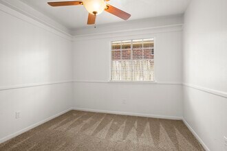 16014 Lakestone Dr in Tomball, TX - Building Photo - Building Photo