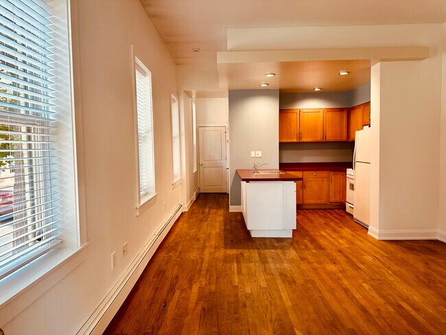 764 N 26th St, Unit 1st Floor