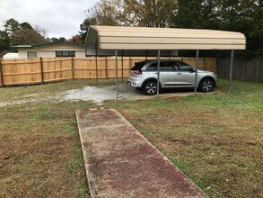 1231 Alexandria Rd in Weaver, AL - Building Photo - Building Photo
