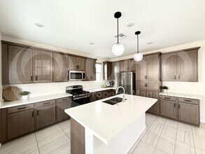 17769 W Cassia Way in Goodyear, AZ - Foto de edificio - Building Photo