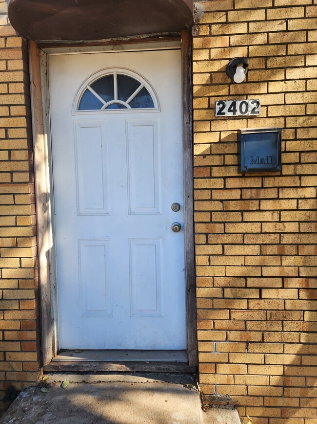 property at 2402 E Randolph Ave