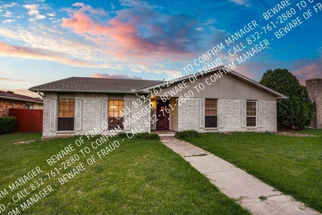 3121 Fieldview Dr in Garland, TX - Building Photo - Building Photo