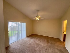 2546 Siena Way in Valrico, FL - Building Photo - Building Photo