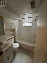 76 Exford Dr in Toronto, ON - Building Photo - Building Photo