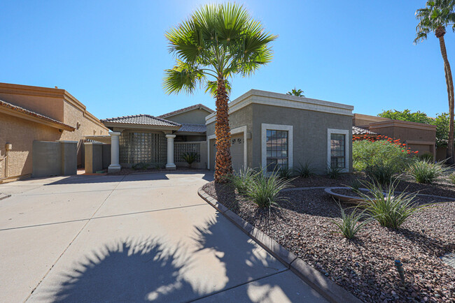 9279 E Aster Dr in Scottsdale, AZ - Building Photo - Building Photo