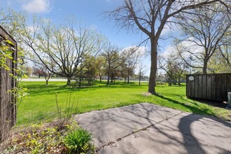 8327 Victoria Dr in Victoria, MN - Building Photo - Building Photo