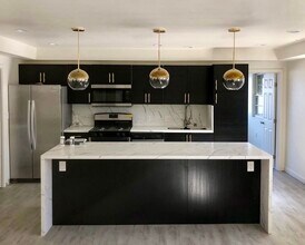 6162 Mary Ln Dr in San Diego, CA - Building Photo - Building Photo