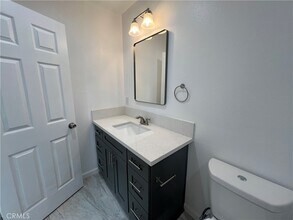 1467 Orange Ave in Long Beach, CA - Building Photo - Building Photo