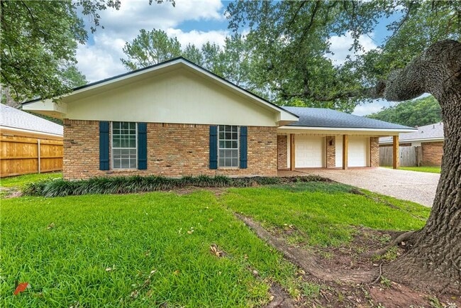 property at 1521 Concord Dr