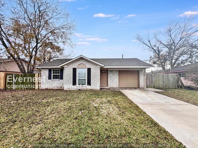 property at 5214 Fairgreen Ln