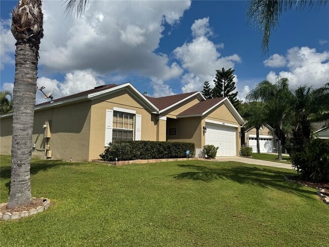 2300 Saphire Ct in Kissimmee, FL - Building Photo - Building Photo