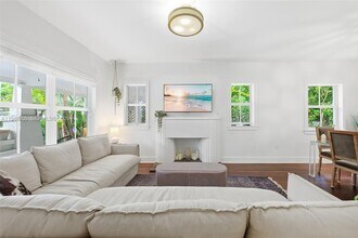 71 NE 46th St in Miami, FL - Building Photo - Building Photo