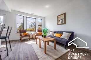 4410 N Greenview Ave, Unit CH in Chicago, IL - Building Photo