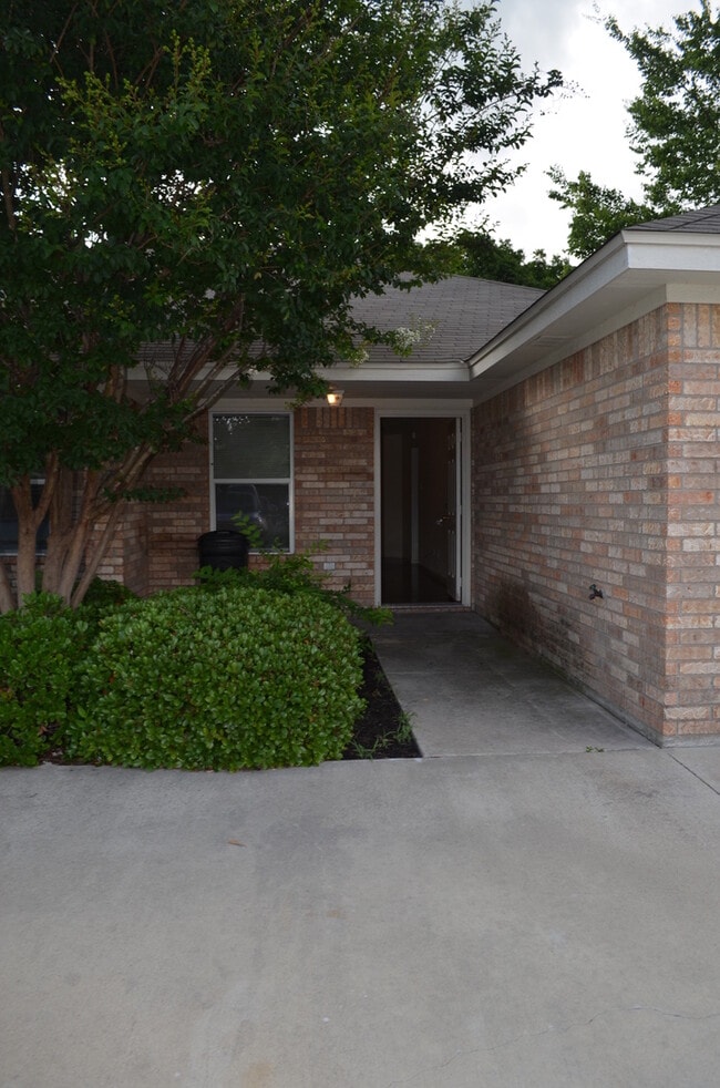 property at 501 Bonnie Dr