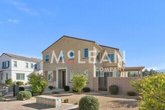 301 Paseo Gusto in Palm Desert, CA - Building Photo - Building Photo