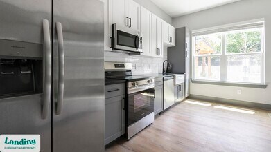 14041 Hyatt Rd-Unit -2127.1405396 in Jacksonville, FL - Foto de edificio - Building Photo