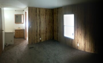 3851 SW 30th St in Ocala, FL - Building Photo - Building Photo