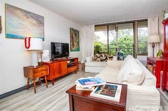 3138 Waialae Ave in Honolulu, HI - Building Photo - Building Photo