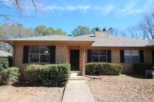4510-4512 Edinburgh Dr in Tyler, TX - Building Photo