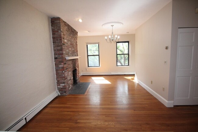 11 Worcester St, Unit 2