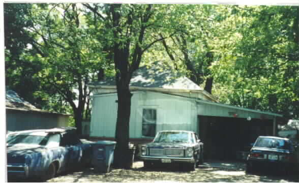 5900 Bolm Rd in Austin, TX - Foto de edificio