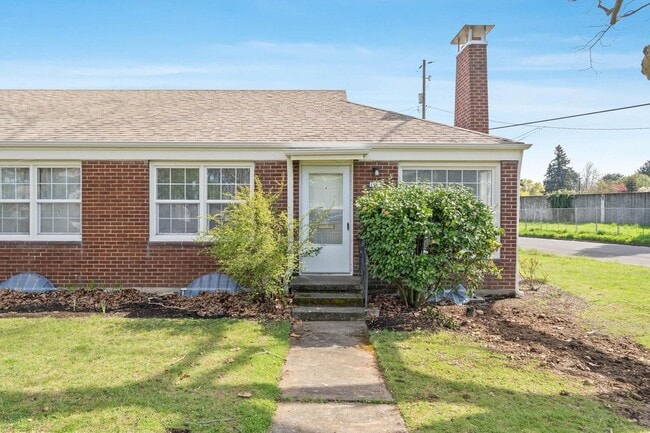 property at 1908-1914-1914 NE 72nd Ave.