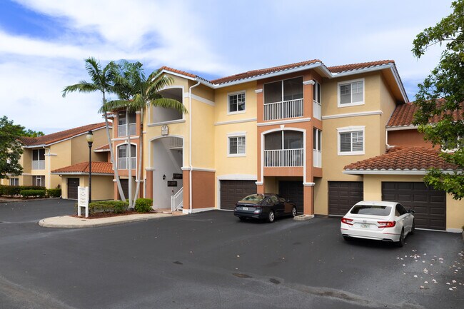 Bella Casa Luxury Condos