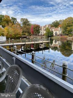 7604 Lakeside Village Dr in Falls Church, VA - Building Photo