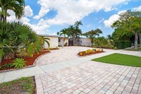 7861 Raleigh St in Hollywood, FL - Building Photo - Building Photo