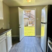 4832 Sayers St photo'