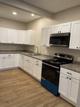 72 Hungerford Terrace in Burlington, VT - Foto de edificio - Building Photo