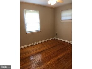 384 Wildrose St in Pemberton Township, NJ - Building Photo - Building Photo