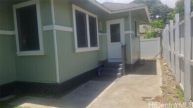 1247A 9th Ave in Honolulu, HI - Building Photo - Building Photo