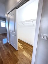 95 Prescott St, Unit 202 in Boston, MA - Building Photo - Building Photo