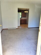 113 Emory Dr in River Falls, WI - Building Photo - Building Photo