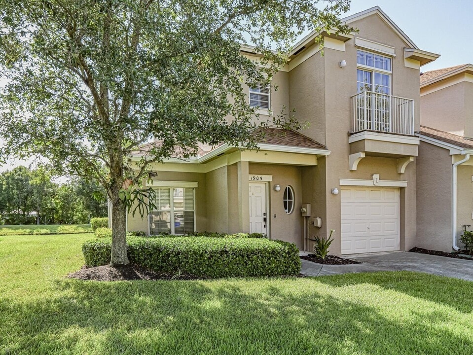 1905 77th Dr in Vero Beach, FL - Building Photo