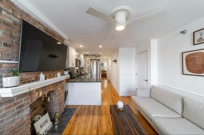 property at 466 Monmouth St
